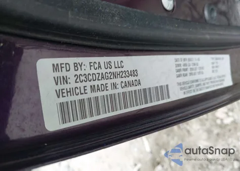 2022 Dodge Challenger Sxt z USA, uszkodzony, nr VIN 2C3CDZAG2NH233483